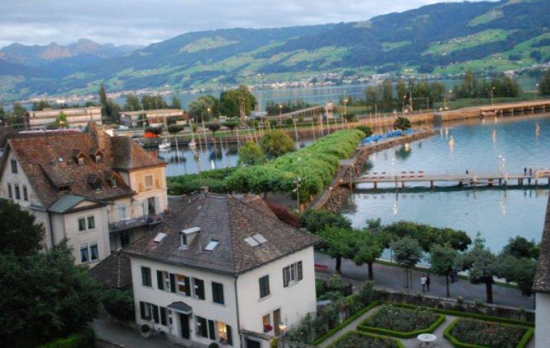 İsviçre'nin en büyük ve zengin şehri: Zürih