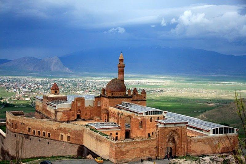 Doğunun incisi Ağrı