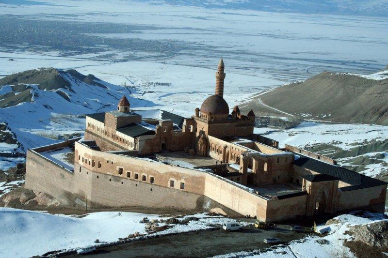 Doğunun incisi Ağrı