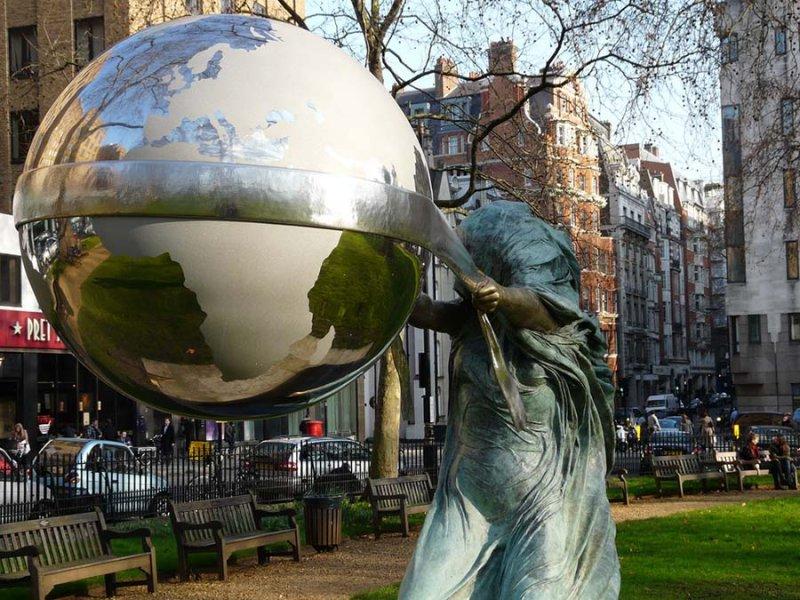 İtalyan heykeltraştan muhteşem heykeller 