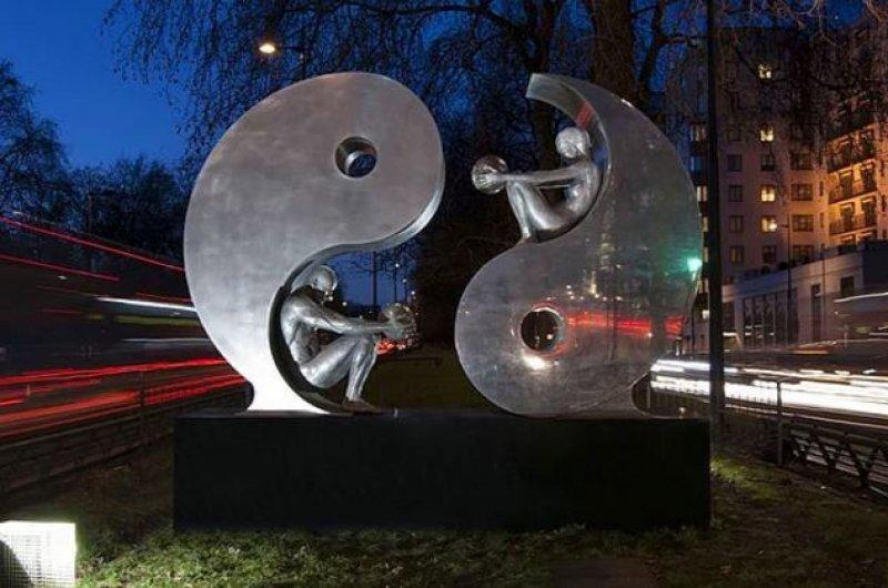 İtalyan heykeltraştan muhteşem heykeller 