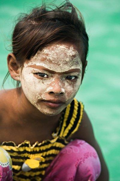 Hayatlarını su üstünde geçiren çingeneler: Bajaular