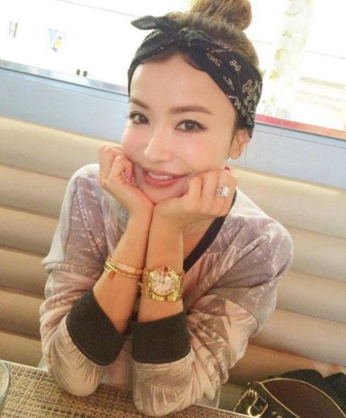 45 yaşındaki Japon model görenleri şaşırtıyor 