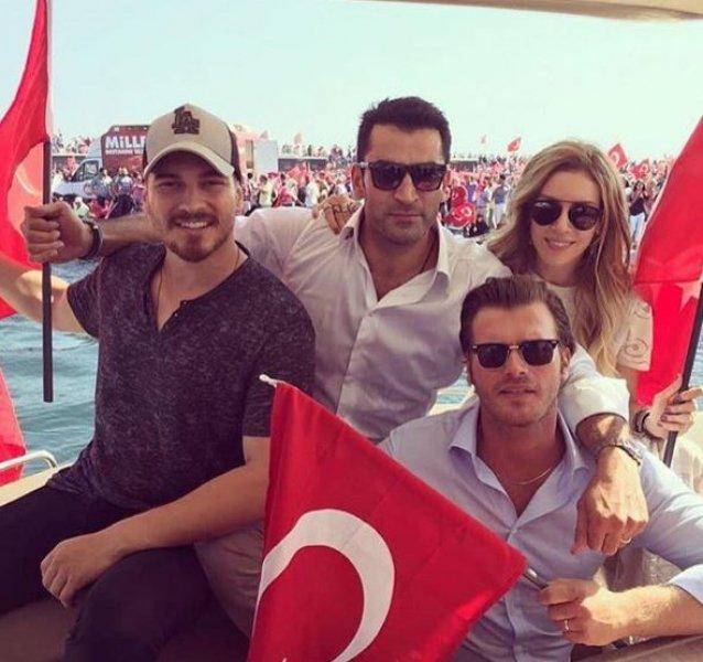 Yenikapı miting alanında ünlüler geçidi  - Resim 6