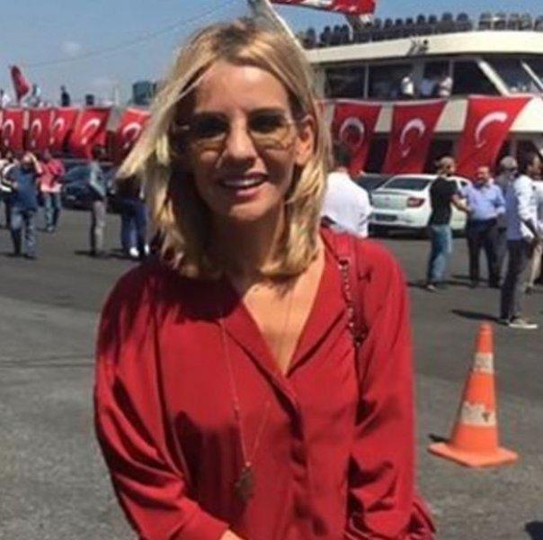 Yenikapı miting alanında ünlüler geçidi  - Resim 45