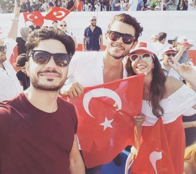 Yenikapı miting alanında ünlüler geçidi  - Resim 53