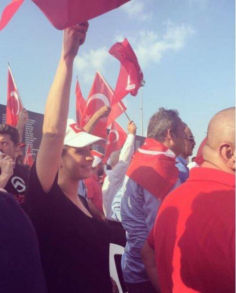 Yenikapı miting alanında ünlüler geçidi  - Resim 24