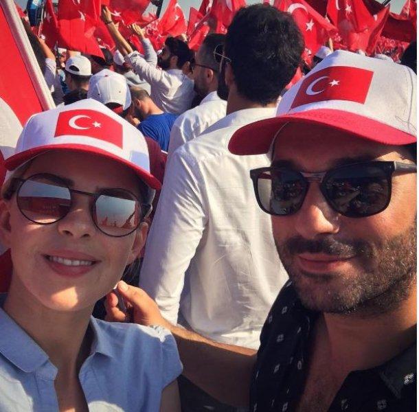 Yenikapı miting alanında ünlüler geçidi  - Resim 21