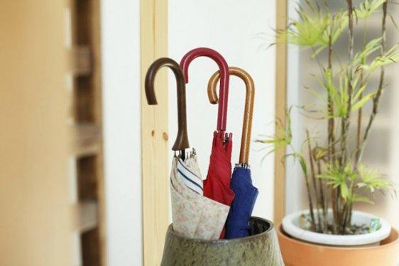 Az eşya ile dekora edilmiş Japon evleri