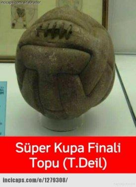 Galatasaray kupayı aldı capsler patladı