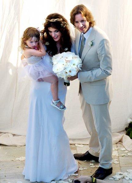 Ebeveynlerinin düğününü gören ünlü çocuklar