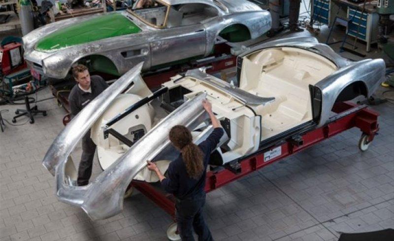 Elvis Presley'nin hurda arabası yenilendi