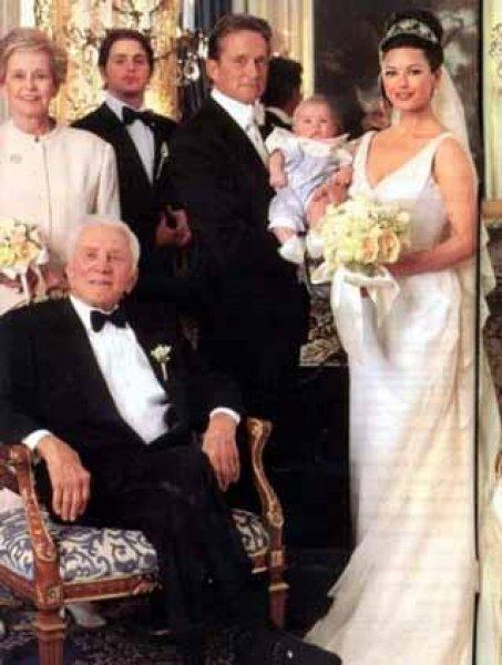 Ebeveynlerinin düğününü gören ünlü çocuklar