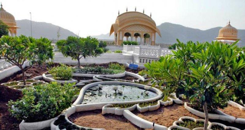 Hindistan’ın romantik sarayı: Jal Mahal  