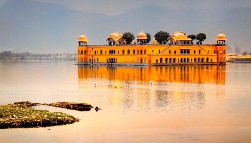 Hindistan’ın romantik sarayı: Jal Mahal  
