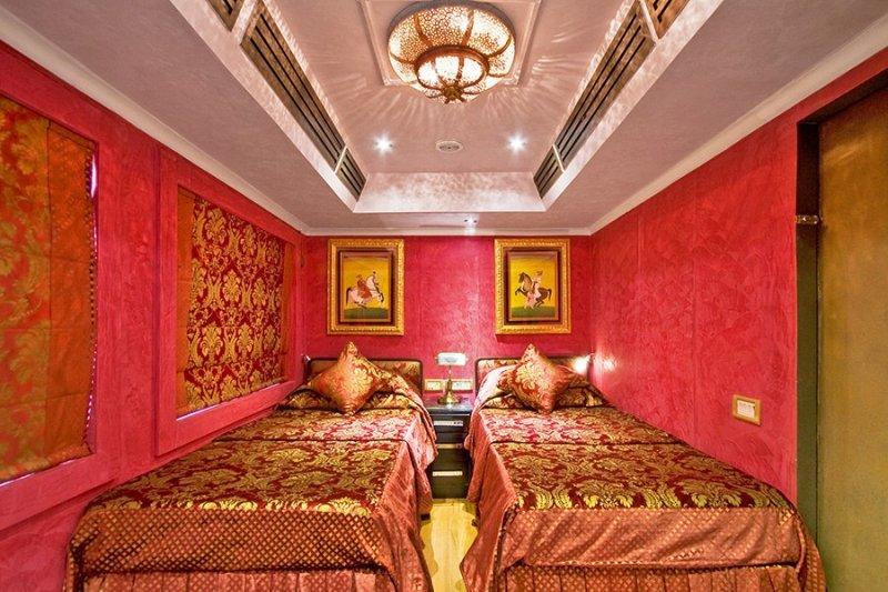 Japonya'nın yedi yıldızlı vagonları 