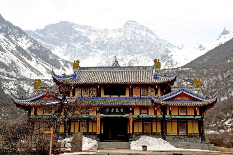 Çin'in sarı travertenlerine yoğun ilgi 