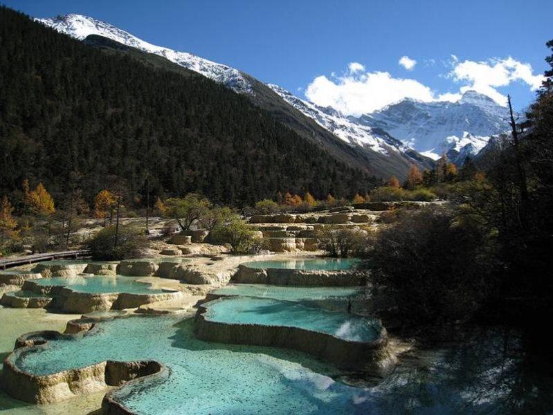 Çin'in sarı travertenlerine yoğun ilgi 