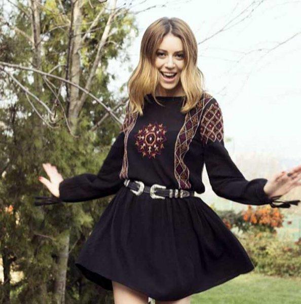 Evlendikten sonra Sinem Kobal