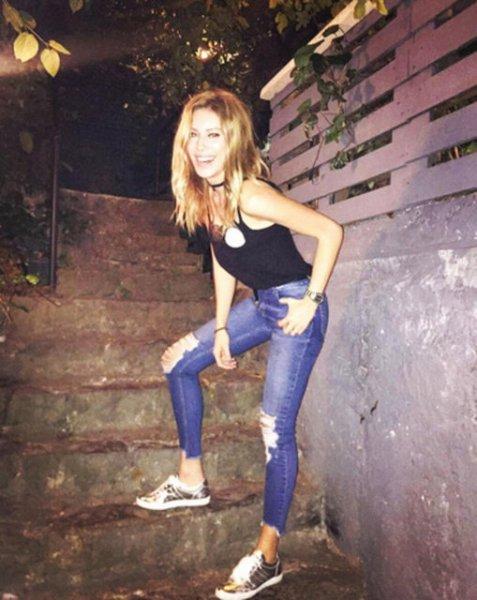 Evlendikten sonra Sinem Kobal