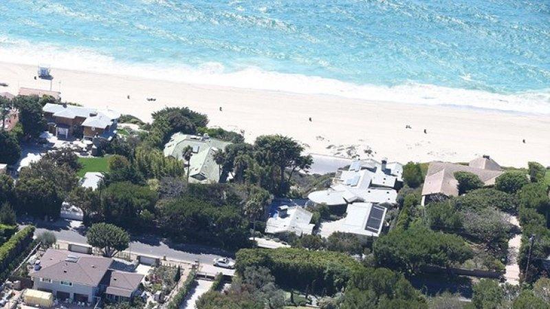 Angelina Jolie Malibu'dan 95 bin dolara ev kiraladı