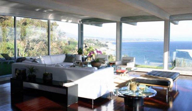 Angelina Jolie Malibu'dan 95 bin dolara ev kiraladı