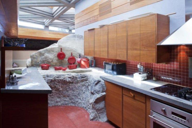 Angelina Jolie Malibu'dan 95 bin dolara ev kiraladı