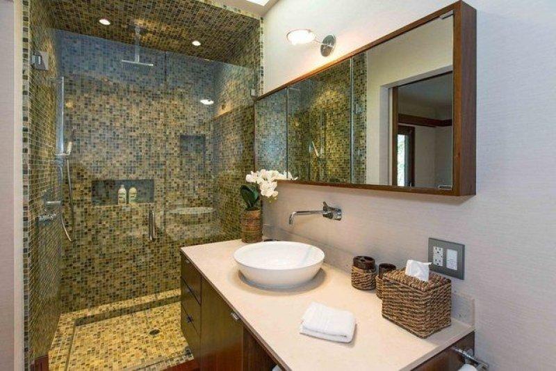 Angelina Jolie Malibu'dan 95 bin dolara ev kiraladı