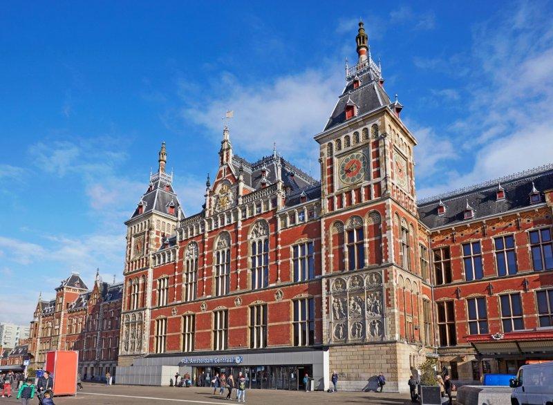 Dünyanın en güzel tren istasyonları