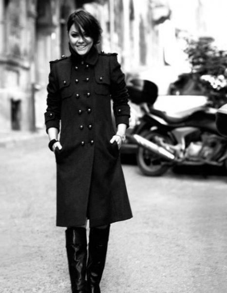 Ebru Gündeş gülümseyerek cevap verdi