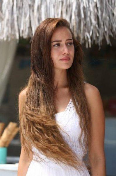 Fahriye Evcen'den nefes kesen pozlar 