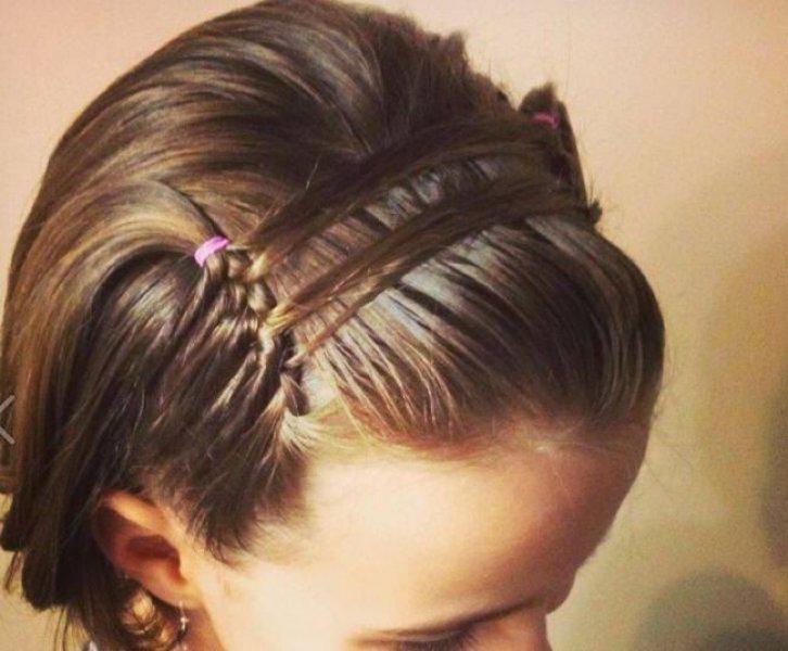 Kız çocukları için farklı saç örgü modelleri 