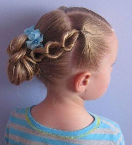 Kız çocukları için farklı saç örgü modelleri 