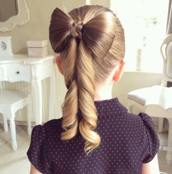 Kız çocukları için farklı saç örgü modelleri 