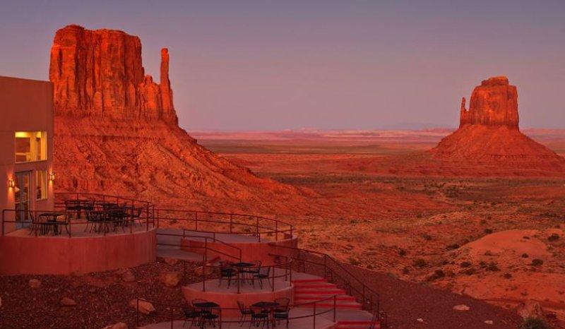 Utah'taki Anıt Vadisi büyülüyor