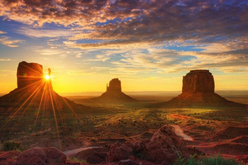 Utah'taki Anıt Vadisi büyülüyor