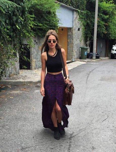 Genç oyuncu Bensu Soral güzelliği ile dikkat çekiyor 