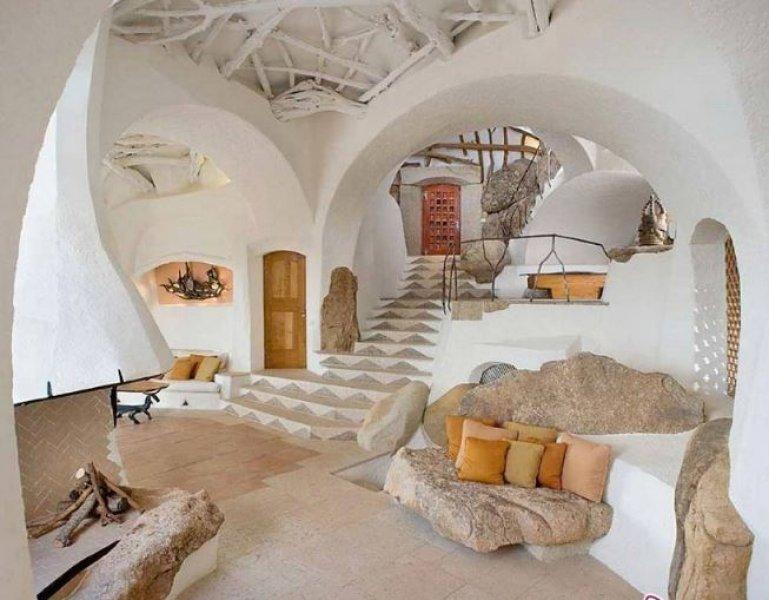 Mağara yaşamını popüler kılan evler 