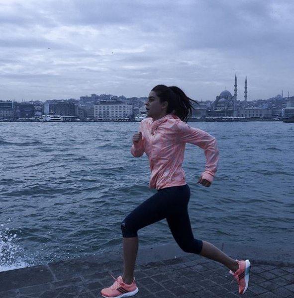 Spor yapan ünlü isimler