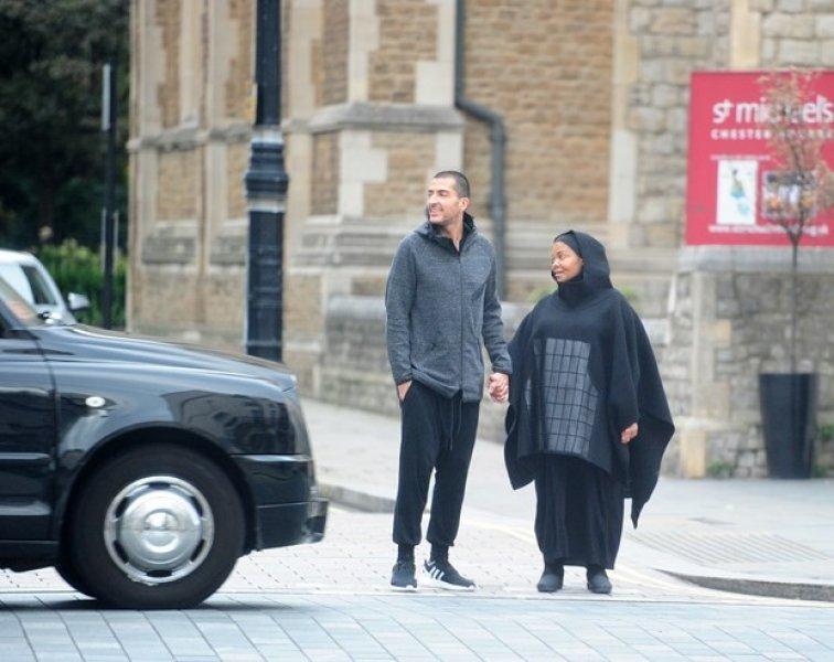 Michael Jackson'ın kızkardeşi Janet tesettüre girdi