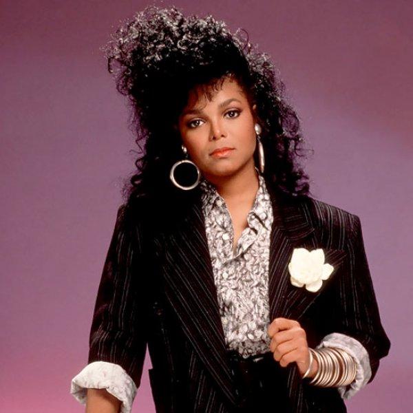 Michael Jackson'ın kızkardeşi Janet tesettüre girdi