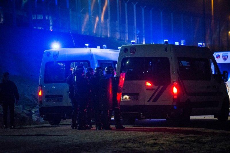 Fransa'daki Jungle sığınmacı kampı boşaltılıyor