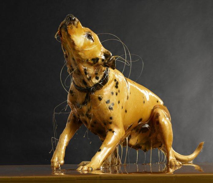 Hiperrealizm akımı en iyi ortaya koyan ressam: Mike Dargas