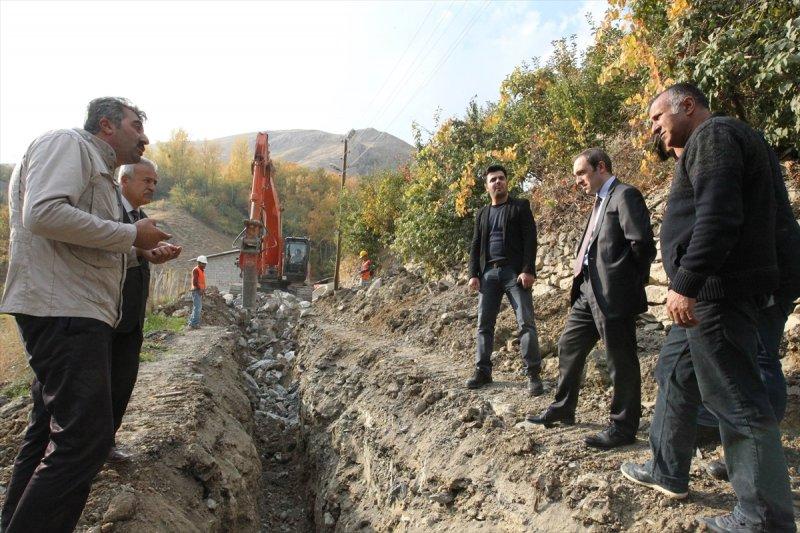 Kayyum atanan Hakkari Belediyesi çalışıyor