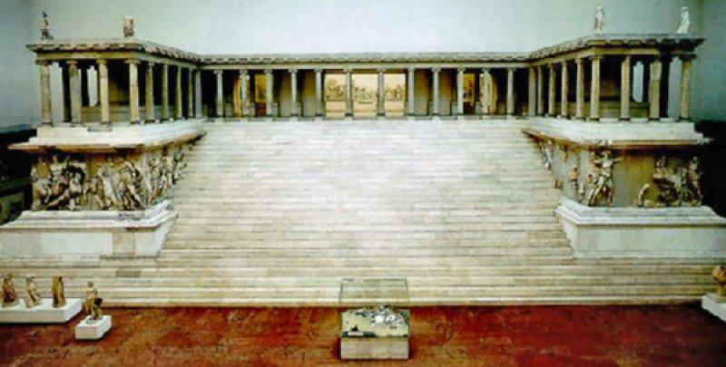 Türkiye'den yurt dışına kaçırılan 10 tarihi eser