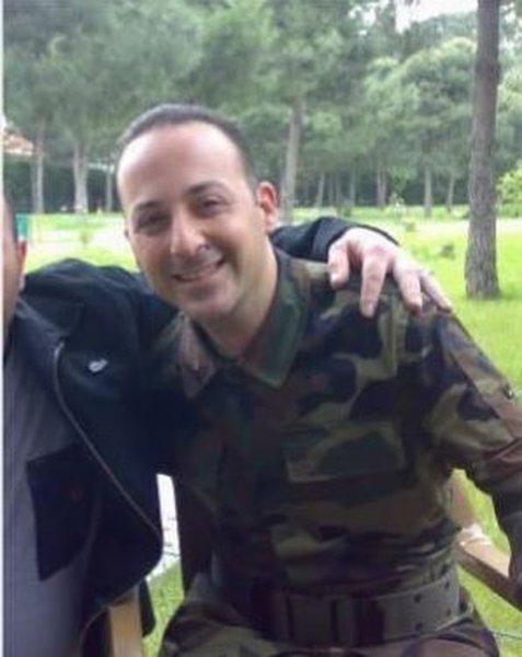 Ünlülerin askerlik halleri 