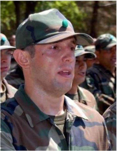 Ünlülerin askerlik halleri 