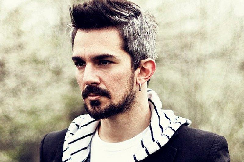 Türk rock müzisyenlerinin gençlik fotoğrafları 