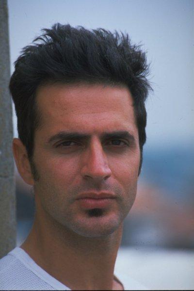 Türk rock müzisyenlerinin gençlik fotoğrafları 