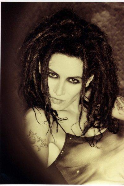 Türk rock müzisyenlerinin gençlik fotoğrafları 